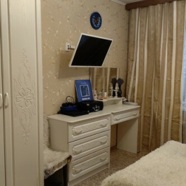 Продажа 3-комн квартиры на вторичном рынке улица Володарского,  д. 58А