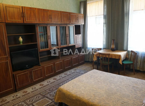Продажа 4-комн квартиры на вторичном рынке Большая Подьяческая улица,  д. 10