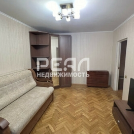 Продажа 2-комн квартиры на вторичном рынке улица Солдата Корзуна,  д. 42