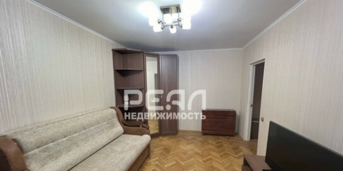 2-комн квартира улица Солдата Корзуна,  д. 42