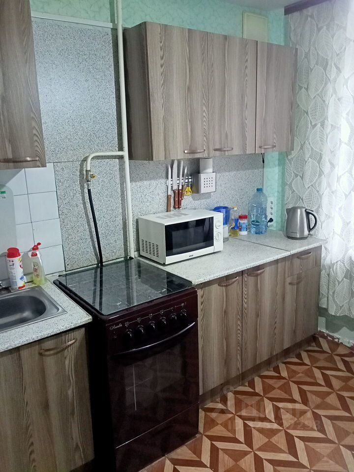 Аренда 2-комн квартиры на вторичном рынке Сосновый Бор, проспект Героев, 6