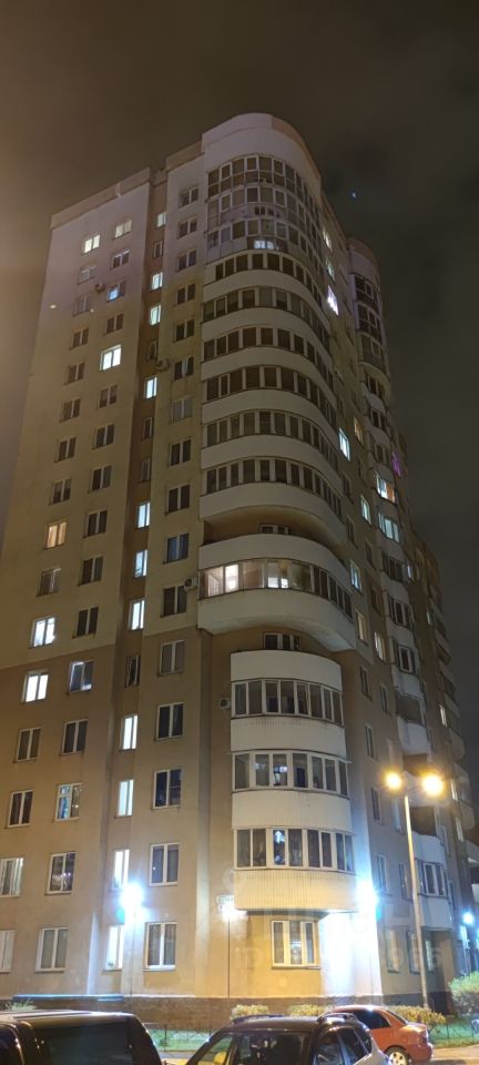 Аренда 2-комн квартиры на вторичном рынке проспект Науки, 8к3