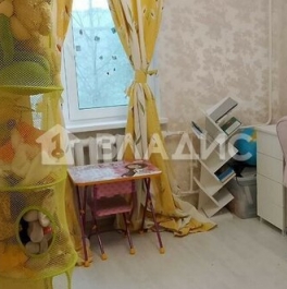 Продажа 3-комн квартиры на вторичном рынке Петергоф г, Шахматова ул,  д. 14