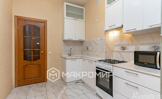 Продажа 3-комн квартиры на вторичном рынке ул Конная,  д. 26