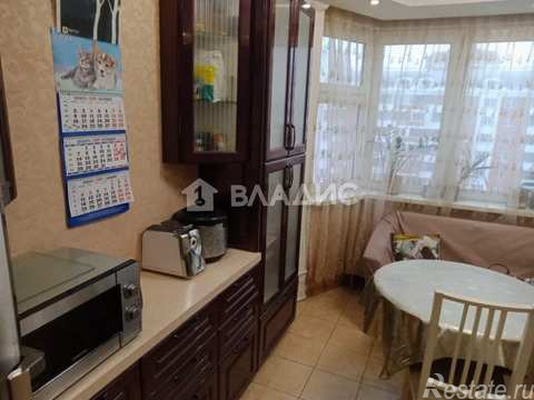 Продажа 2-комн квартиры на вторичном рынке Лобня, Лобненский бульвар,  д. 3