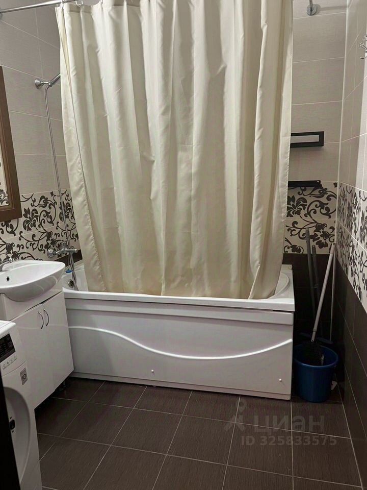 Продажа 1-комн квартиры на вторичном рынке Кондратьевский проспект, 68к4