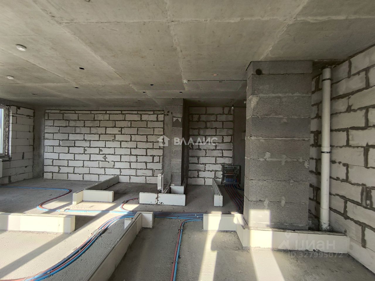 Продажа 2-комн квартиры на вторичном рынке Полярная улица,  д. 3