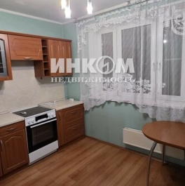 Продажа 3-комн квартиры на вторичном рынке ул 800-летия Москвы,  д. 4,  к. 2