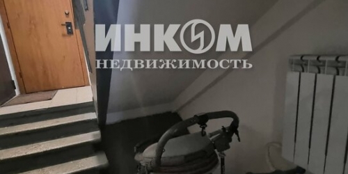 3-комн квартира ул Короленко,  д. 1,  к. 1