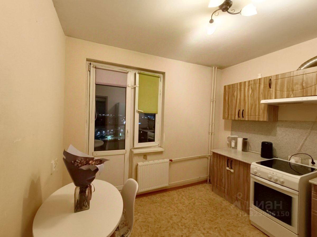 Продажа 1-комн квартиры на вторичном рынке проспект Наставников, 47К1