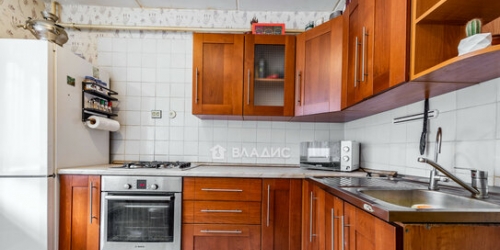 2-комн квартира Полевая улица,  д. 2/30