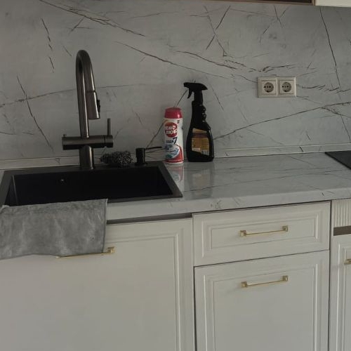 2-комн квартира с. Домодедово, улица Высотная, 8