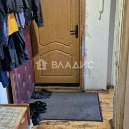 Продажа 3-комн квартиры на вторичном рынке Барвихинская улица,  д. 24