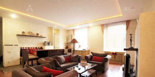 2-комн квартира ул Караванная,  д. 3/35