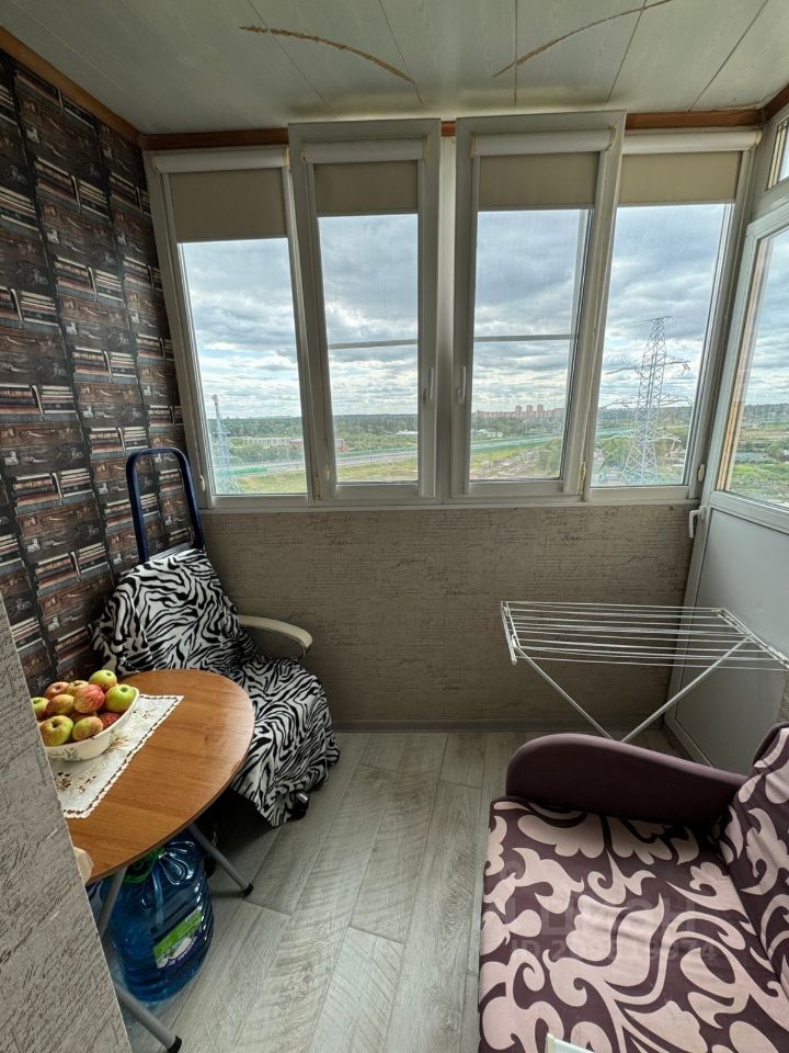 Аренда 1-комн квартиры на вторичном рынке ВНИИССОК пгт, улица Михаила Кутузова, 15