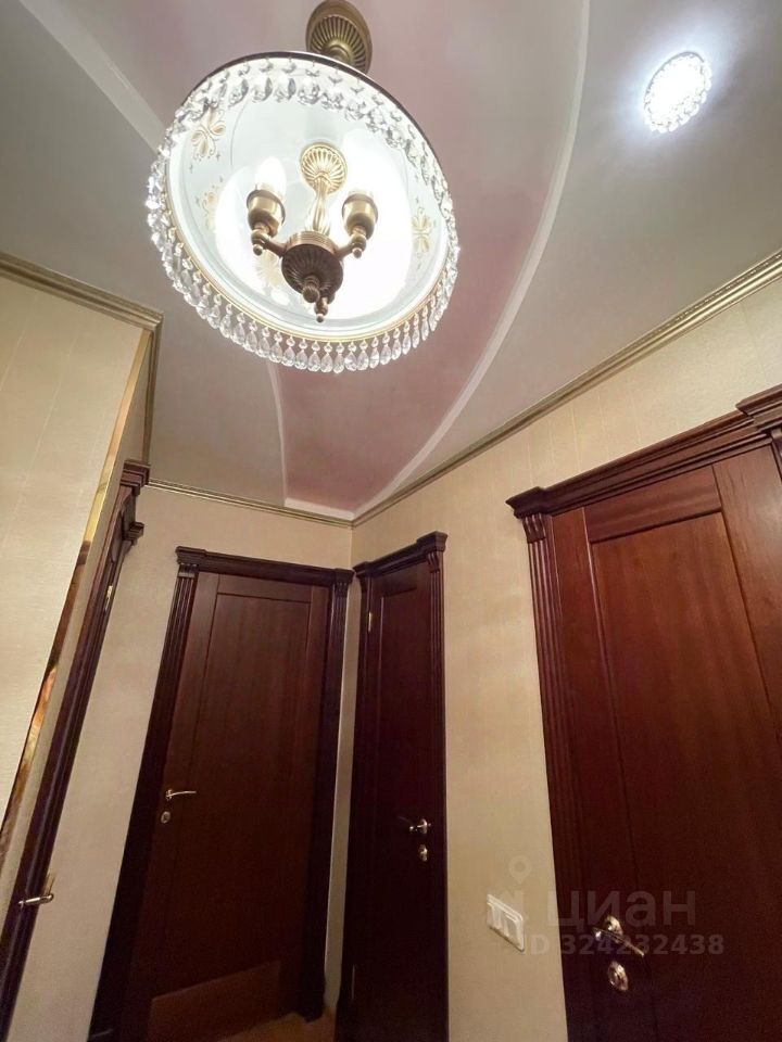 Продажа 3-комн квартиры на вторичном рынке Пушкин, Малиновская улица, 8