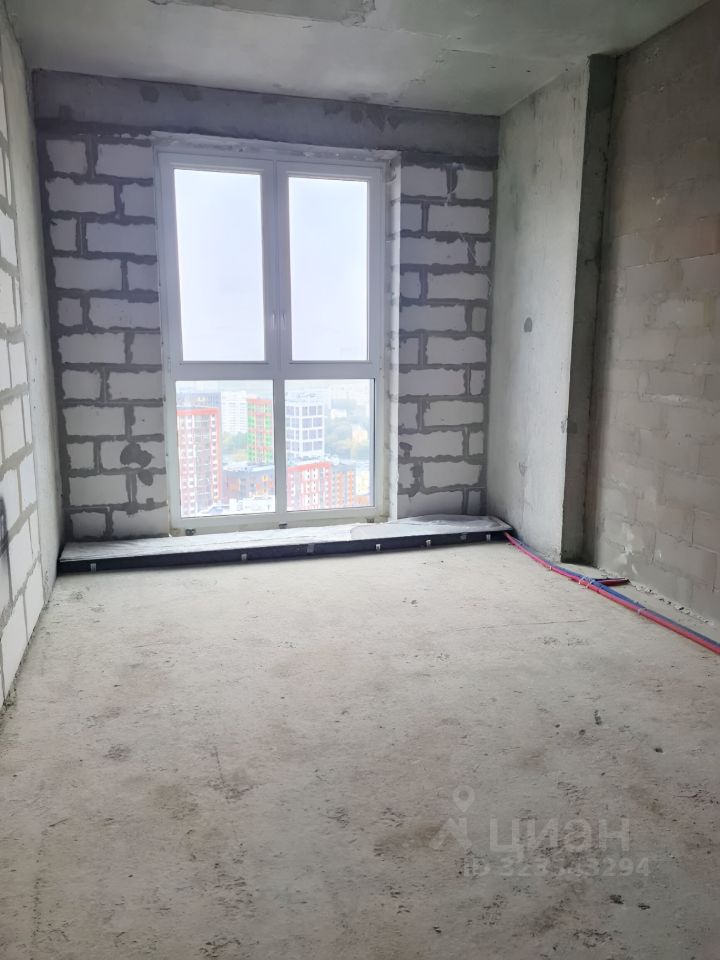 Продажа 2-комн квартиры на вторичном рынке улица Петра Алексеева, 14