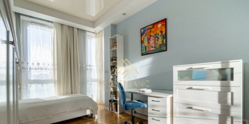 5-комн квартира Морской пр-кт,  д. 15