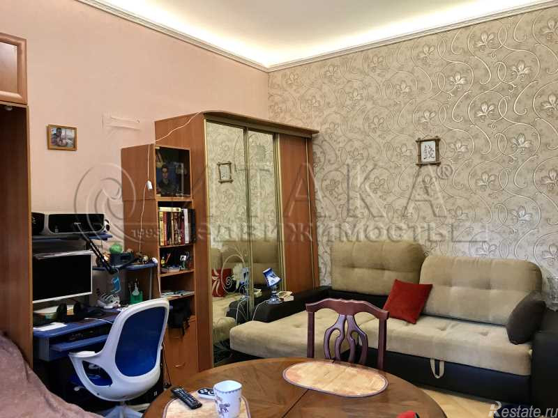 Продажа 3-комн квартиры на вторичном рынке Кавалергардская,  д. 3