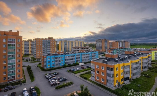 Продажа 2-комн квартиры на вторичном рынке Коммунар г, Ново-Антропшинская ул,  д. 5 к2