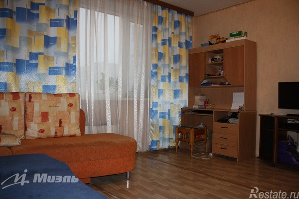 Продажа 2-комн квартиры на вторичном рынке Старонародная ул,  д. 2