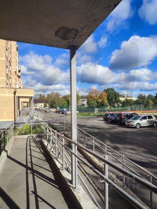Продажа 1-комн квартиры на вторичном рынке пос. Смирновка, 32