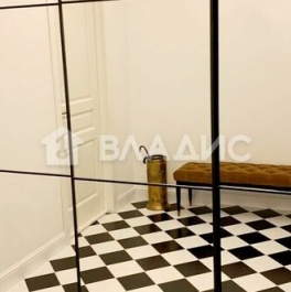 Продажа 3-комн квартиры на вторичном рынке Никитский б-р,  д. 17