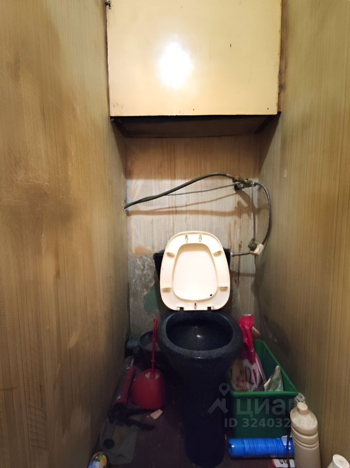 Продажа 2-комн квартиры на вторичном рынке улица Тельмана, 42