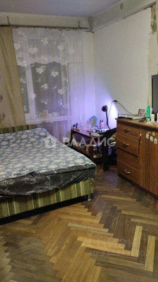 Продажа 2-комн квартиры на вторичном рынке Будапештская улица, 23К4