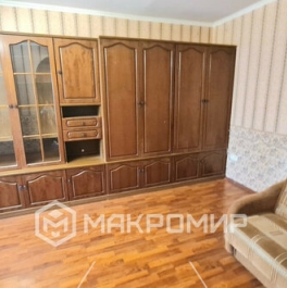 Продажа 1-комн квартиры на вторичном рынке Валдайский проезд,  д. 12