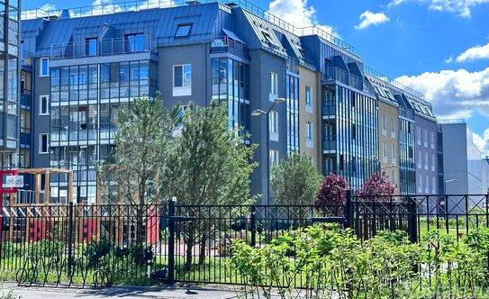 Продажа 3-комн квартиры на вторичном рынке Меридианная улица,  д. 8