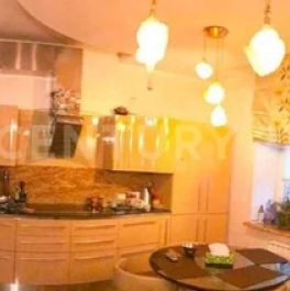 Продажа 4-комн квартиры на вторичном рынке ул. Мишина,  д. 26