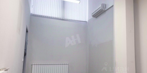 Помещение свободного назначения Мартеновская улица,  д. 11/12