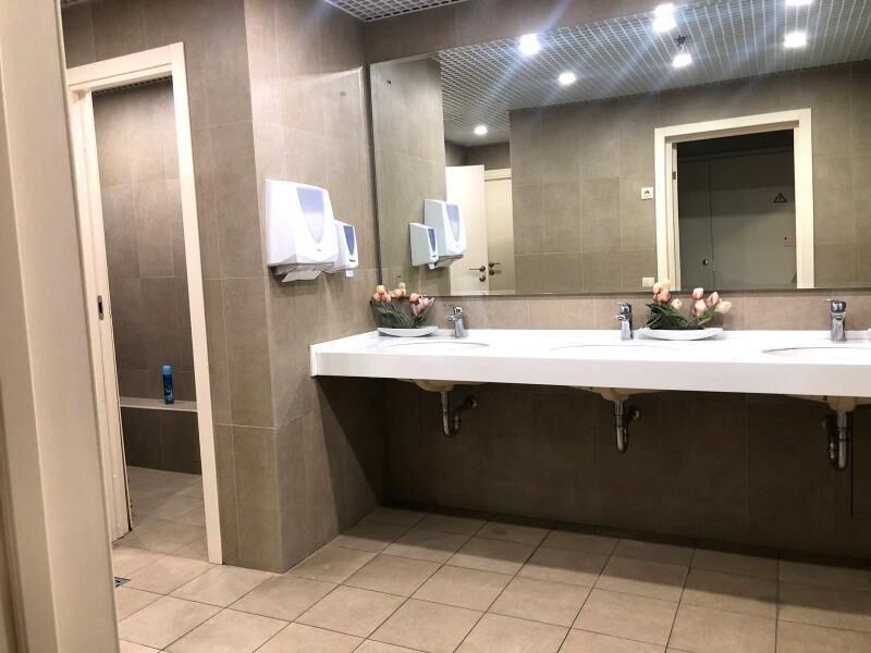 Аренда торгового помещения Смоленская пл,  д. 3