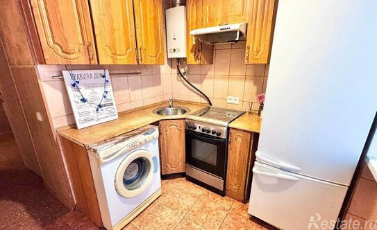 Продажа 3-комн квартиры на вторичном рынке Металлистов пр-кт,  д. 77