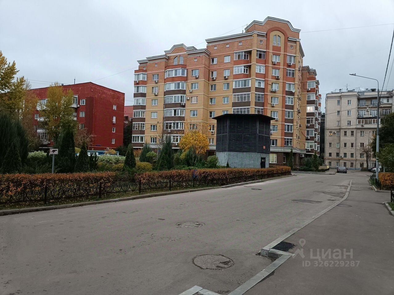 Продажа 1-комн квартиры на вторичном рынке Большая Серпуховская улица, 38к8