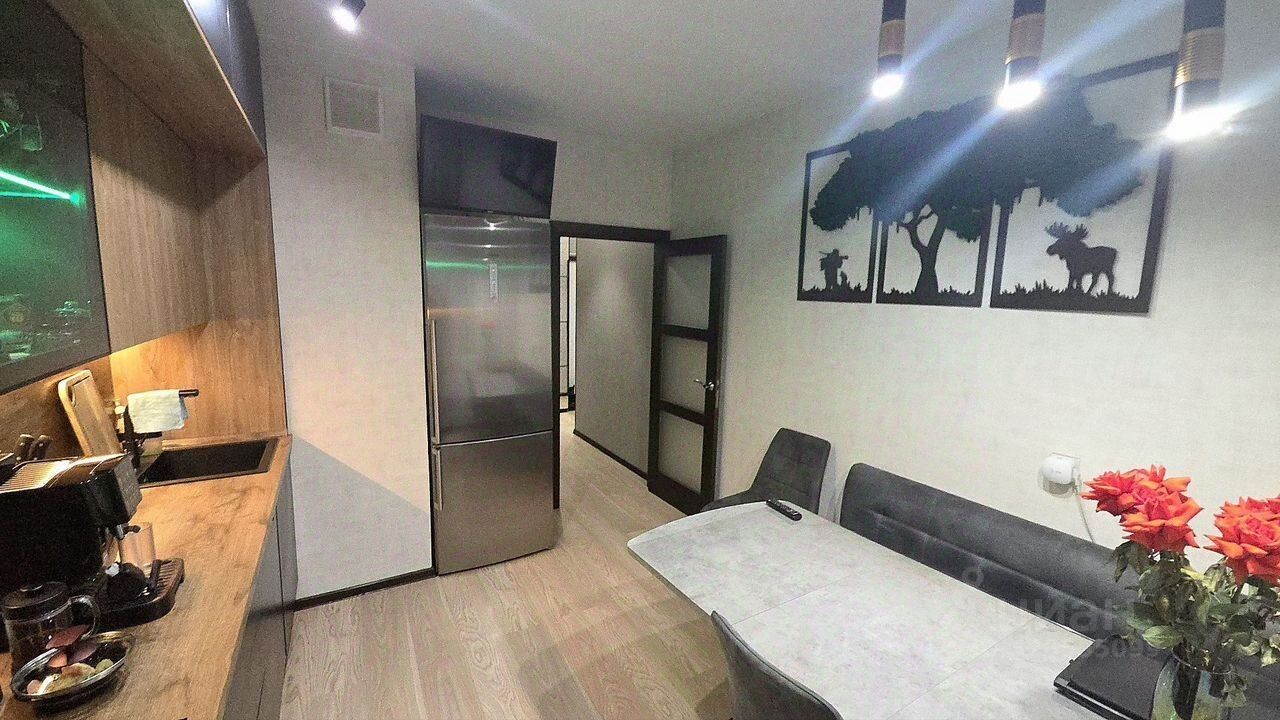 Продажа 1-комн квартиры на вторичном рынке проспект Королева, 61