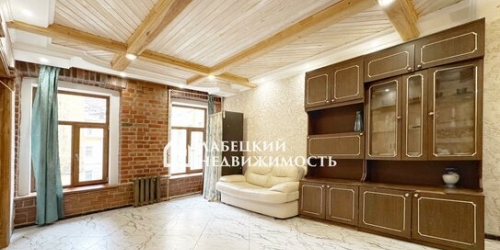 3-комн квартира улица Декабристов,  д. 62-64