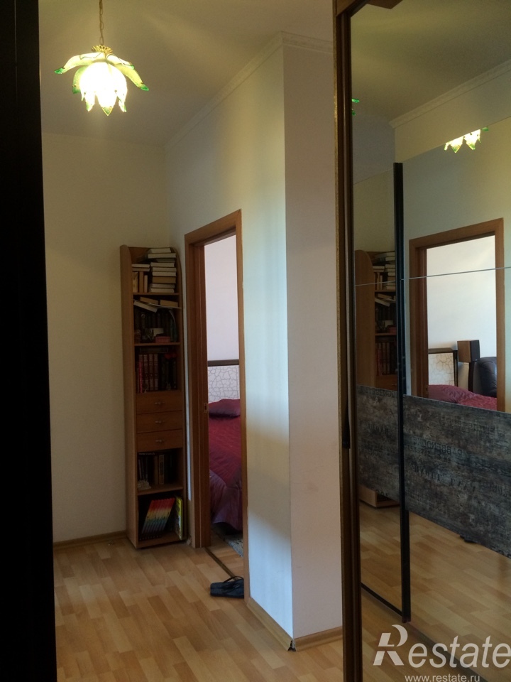 Продажа 2-комн квартиры на вторичном рынке Красногорск г, Опалиха мкр, Ткацкой фабрики ул ,  д. 18