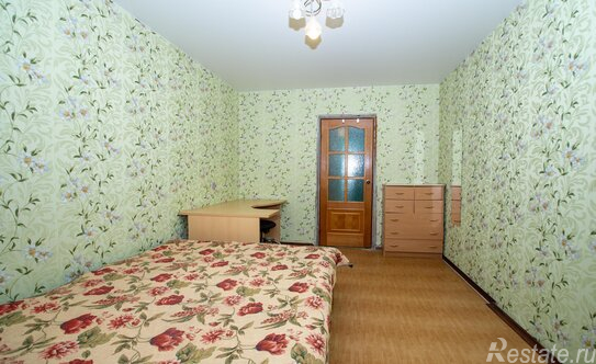 Продажа 3-комн квартиры на вторичном рынке Долгоозёрная улица,  д. 6 к1