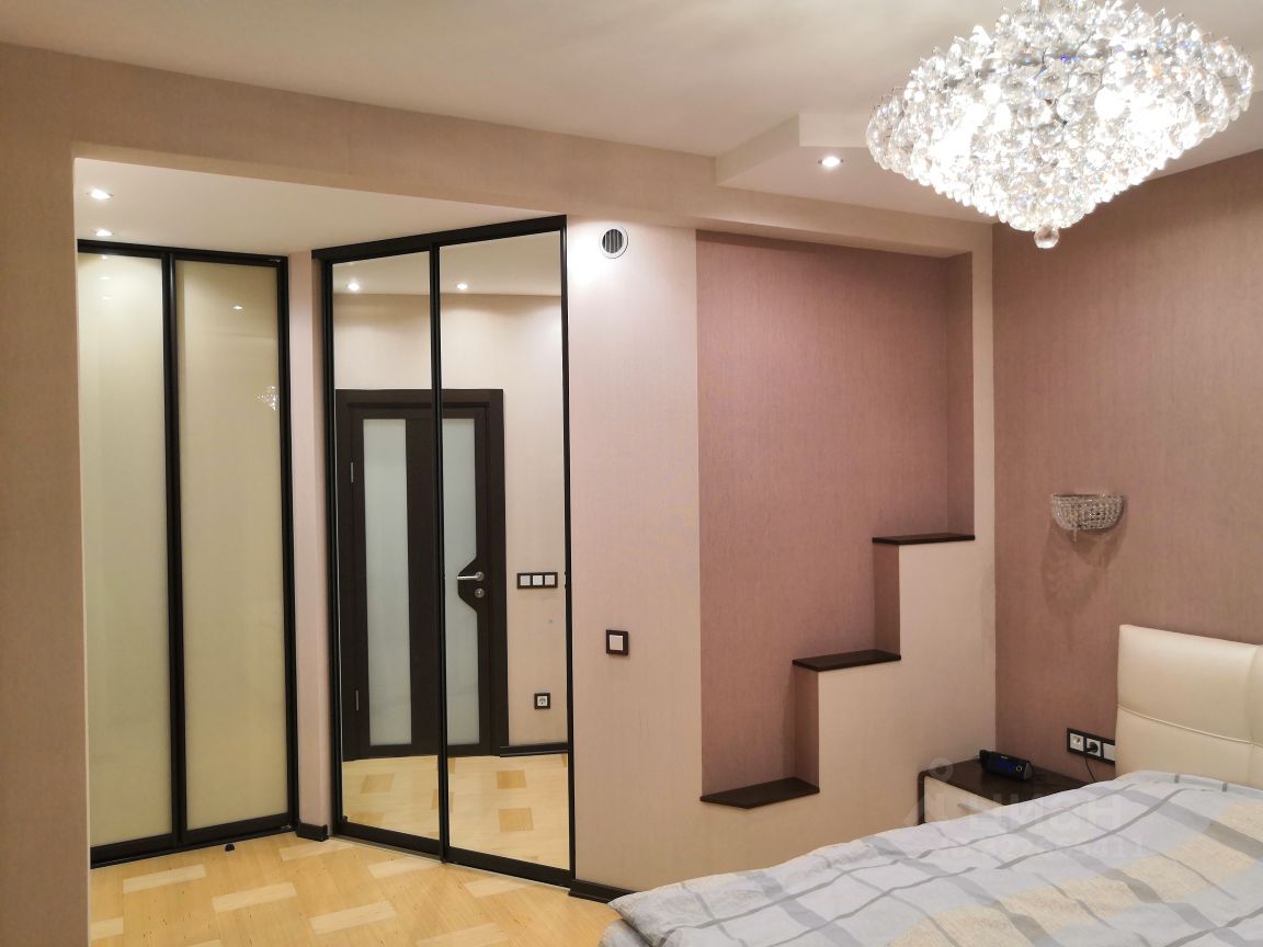 Продажа 2-комн квартиры на вторичном рынке проспект Большевиков, 11к2