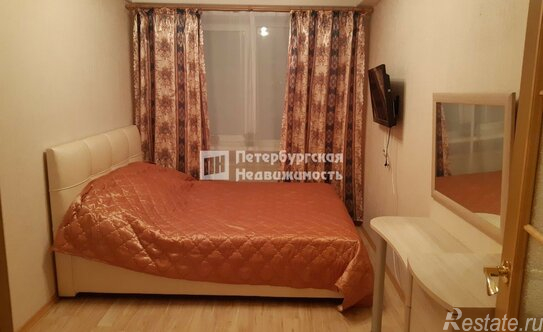 Аренда 4-комн квартиры на вторичном рынке Колпино г, Металлургов ул,  д. 3