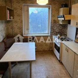 Продажа 3-комн квартиры на вторичном рынке Чкаловский, улица Радиоцентра,  д. 13