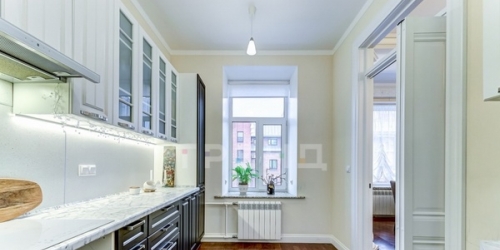 3-комн квартира Черняховского ул,  д. 51