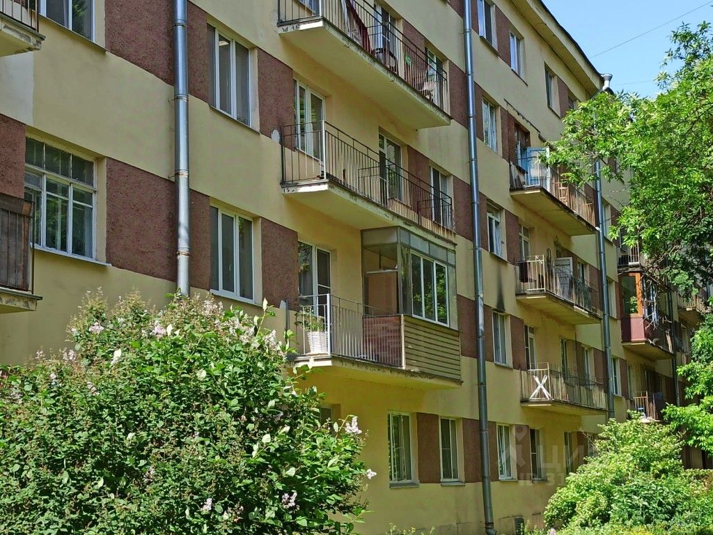 Продажа 3-комн квартиры на вторичном рынке Бумажная улица, 22К4