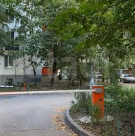 Продажа 1-комн квартиры на вторичном рынке Николая Озерова ул,  д. 8 к1