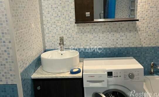 Продажа 1-комн квартиры на вторичном рынке Южный, Южный бульвар,  д. 2