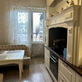 Продажа 3-комн квартиры на вторичном рынке Мытищи г, Мебельной Фабрики п, Рассветная ул,  д. 1А