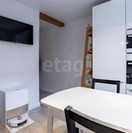 Продажа 2-комн квартиры на вторичном рынке улица Уточкина,  д. 9