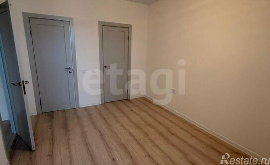 Продажа 2-комн квартиры на вторичном рынке Заневское городское поселение, Ясная улица,  д. 9 к4